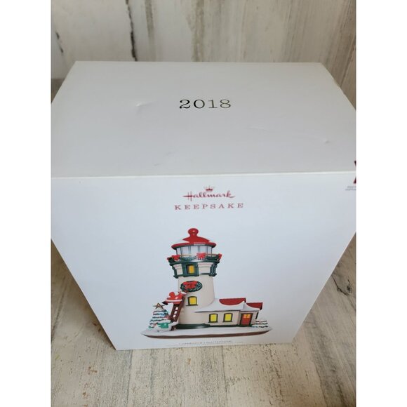 Hallmark NEW Santa ladder polar bear luminous Lighthouse magic table top Xmas - Picture 8 of 8